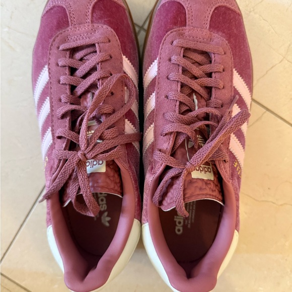 Adidas Gazelle Women's Sneakers - Pink and Brown - Picture 3 of 5